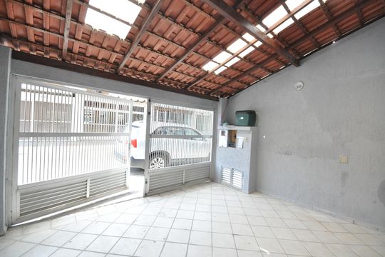 Garagem de casa à venda com 3 quartos, 98m² em Tucuruvi, São Paulo