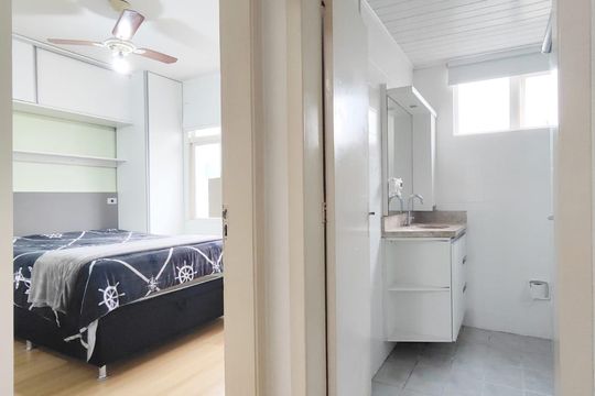 Quarto de apartamento à venda com 1 quarto, 44m² em Cidade Baixa, Porto Alegre