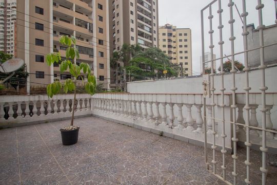Casa à venda com 5 quartos, 213m² em Vila Mascote, São Paulo