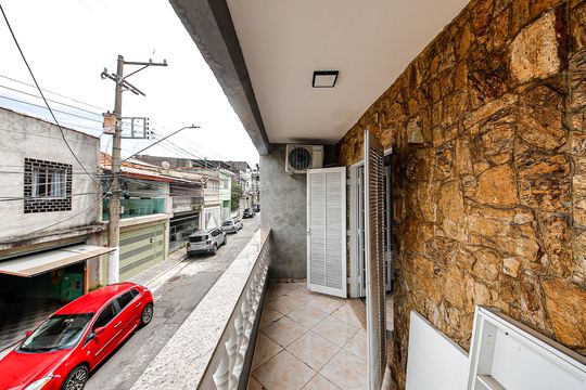 Casa à venda com 4 quartos, 125m² em Vila Antonieta, São Paulo