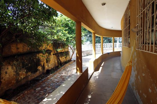Varanda de casa à venda com 4 quartos, 110m² em Rocha Miranda, Rio de Janeiro