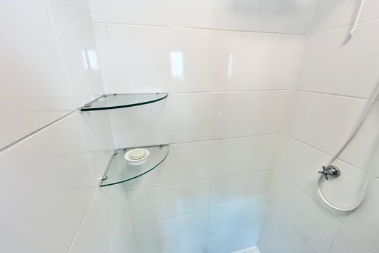 Banheiro da Suíte 2 de casa de condomínio à venda com 2 quartos, 102m² em Chora Menino, São Paulo