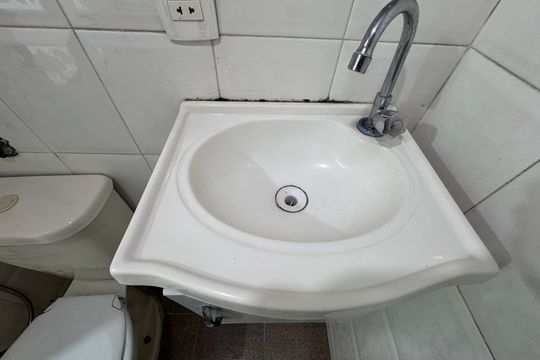 Banheiro Social de apartamento à venda com 1 quarto, 40m² em Vargem Grande, Rio de Janeiro