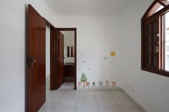 Suíte 2 de casa para alugar com 3 quartos, 211m² em Jardim Lar Sao Paulo, São Paulo