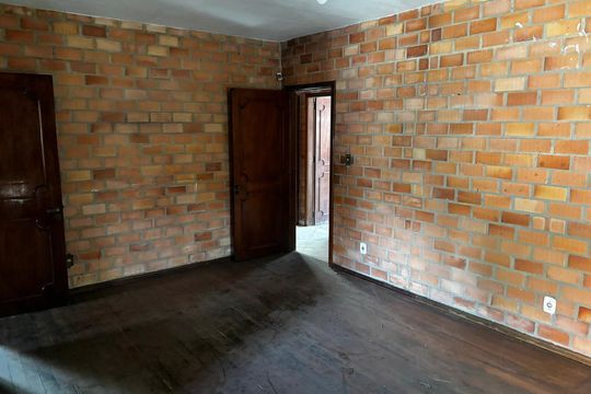Casa para alugar com 3 quartos, 180m² em Vila Ipiranga, Porto Alegre