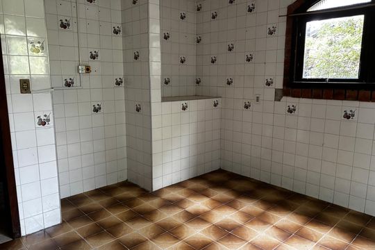 Cozinha de casa para alugar com 3 quartos, 180m² em Vila Ipiranga, Porto Alegre