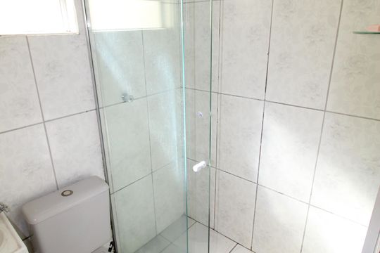 Banheiro  de casa para alugar com 3 quartos, 150m² em Jardim Santa Ines Iii, São José dos Campos
