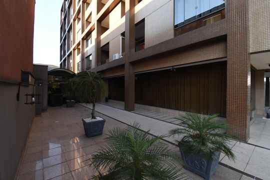 Fachada de apartamento para alugar com 1 quarto, 26m² em Alto da Xv, Curitiba
