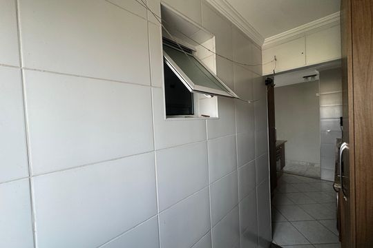 Área de Serviço de apartamento à venda com 3 quartos, 68m² em Vila Milton, Guarulhos