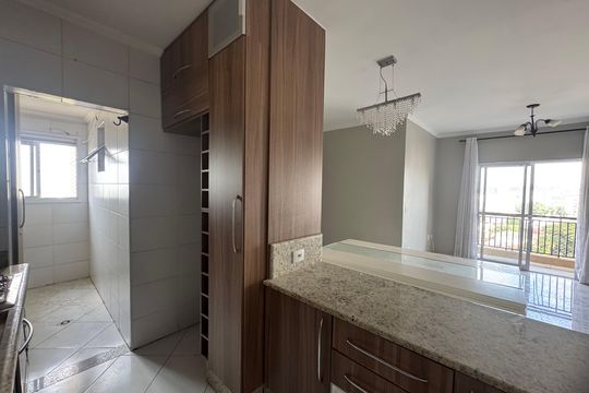 Cozinha de apartamento à venda com 3 quartos, 68m² em Vila Milton, Guarulhos