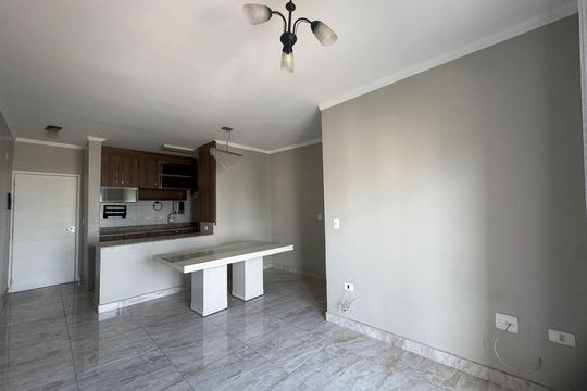 Sala de apartamento à venda com 3 quartos, 68m² em Vila Milton, Guarulhos