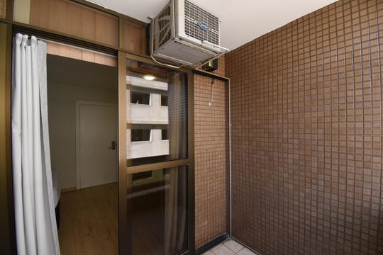 Sacada de kitnet/studio para alugar com 1 quarto, 37m² em Alto da Xv, Curitiba