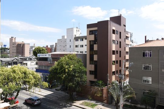 Vista da Sacada de kitnet/studio para alugar com 1 quarto, 37m² em Alto da Xv, Curitiba