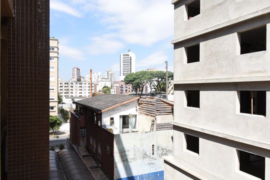 Vista da Sacada de kitnet/studio para alugar com 1 quarto, 37m² em Alto da Xv, Curitiba