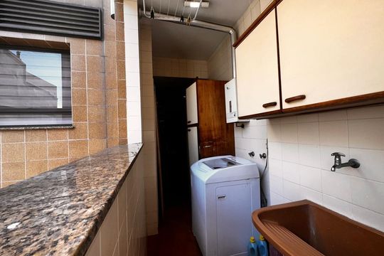 Área de serviço de apartamento para alugar com 2 quartos, 100m² em Flamengo, Rio de Janeiro
