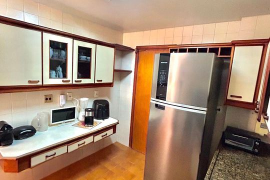 Cozinha de apartamento para alugar com 2 quartos, 100m² em Flamengo, Rio de Janeiro