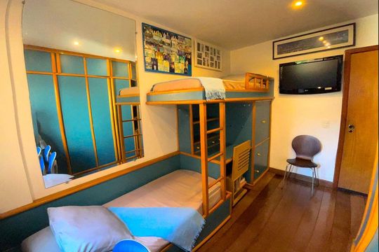 Quarto de apartamento para alugar com 2 quartos, 100m² em Flamengo, Rio de Janeiro