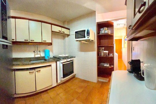 Cozinha de apartamento para alugar com 2 quartos, 100m² em Flamengo, Rio de Janeiro