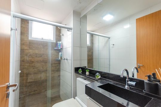 Banheiro de apartamento à venda com 2 quartos, 45m² em Jardim Iris, São Paulo