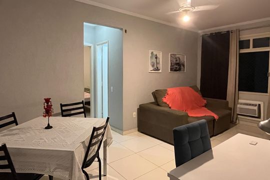 Sala de apartamento para alugar com 1 quarto, 55m² em Boqueirão, Santos