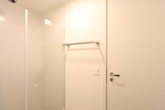 Banheiro da Suíte de apartamento à venda com 3 quartos, 91m² em Vila Anastácio, São Paulo