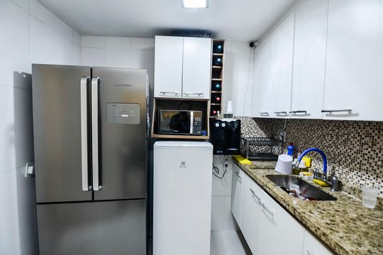 Cozinha de apartamento à venda com 2 quartos, 83m² em Bairro Riachuelo, Rio de Janeiro