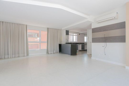 Apartamento para alugar com 3 quartos, 110m² em Petrópolis, Porto Alegre