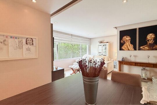 Sala de apartamento para alugar com 3 quartos, 85m² em Petrópolis, Porto Alegre