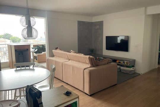 Apartamento à venda com 2 quartos, 79m² em Vila Paiva, São Paulo