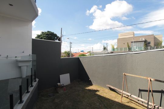 Quintal de casa à venda com 3 quartos, 163m² em Santa Amelia, Belo Horizonte