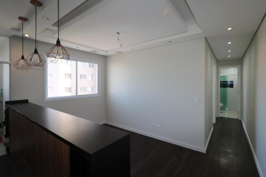 Apartamento à venda com 2 quartos, 45m² em Piraporinha, Diadema