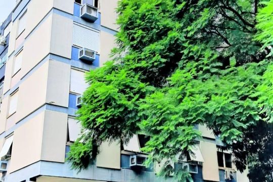 Fachada de apartamento para alugar com 2 quartos, 69m² em Higienópolis, Porto Alegre