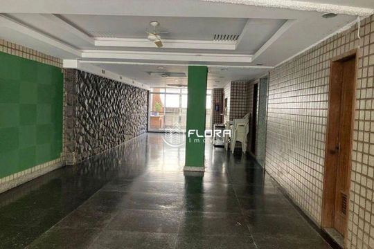 Área externa de apartamento para alugar com 2 quartos, 70m² em Icaraí, Niterói
