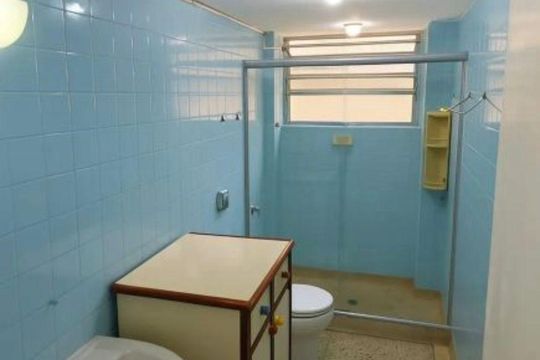 Banheiro de apartamento para alugar com 2 quartos, 70m² em Icaraí, Niterói