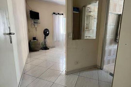 Casa à venda com 3 quartos, 180m² em Km 18, Osasco