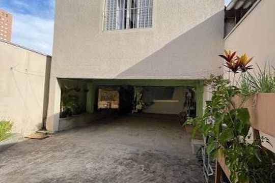 Casa à venda com 3 quartos, 180m² em Km 18, Osasco