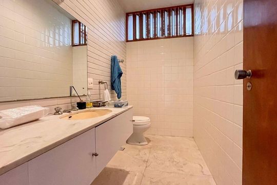 Casa à venda com 4 quartos, 1000m² em Cidade Jardim, Belo Horizonte