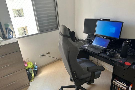 Quarto de apartamento para alugar com 3 quartos, 68m² em Jardim America, Taboão da Serra