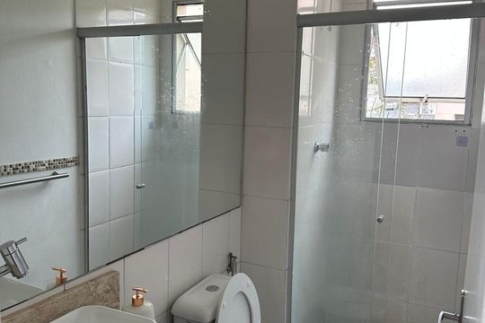 Banheiro de apartamento para alugar com 3 quartos, 68m² em Jardim America, Taboão da Serra