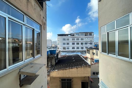 Vista da sala de apartamento para alugar com 1 quarto, 56m² em Pilares, Rio de Janeiro