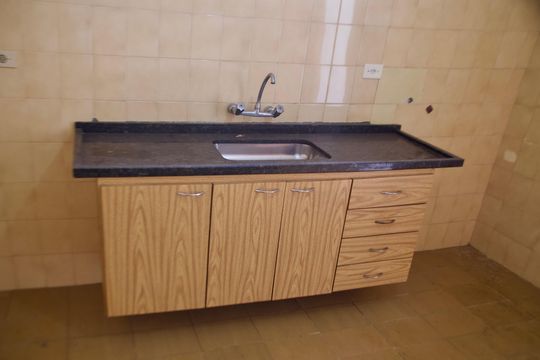 Cozinha de casa para alugar com 3 quartos, 180m² em Santo Amaro, São Paulo