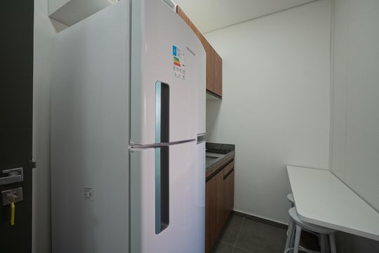 Cozinha de kitnet/studio para alugar com 1 quarto, 18m² em Vila Mariana, São Paulo