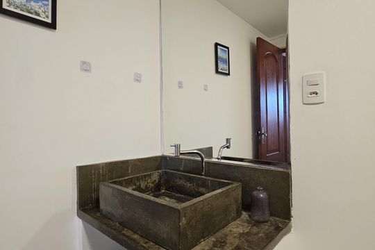 Banheiro de kitnet/studio para alugar com 1 quarto, 40m² em Centro Histórico, Salvador
