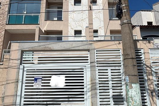 Fachada de apartamento à venda com 2 quartos, 57m² em Vila Humaita, Santo André