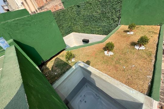 Área externa de casa à venda com 3 quartos, 210m² em Jardim Riacho das Pedras, Contagem