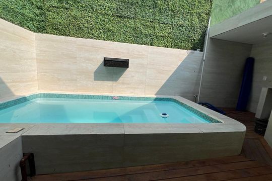 Área externa de casa à venda com 3 quartos, 210m² em Jardim Riacho das Pedras, Contagem
