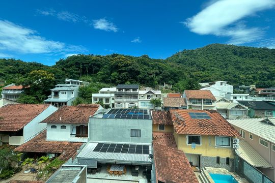 Vista do Quarto 3 de casa à venda com 4 quartos, 390m² em Vila Valqueire, Rio de Janeiro