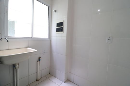 Área de Serviço de apartamento para alugar com 2 quartos, 65m² em Shopping Park, Uberlândia