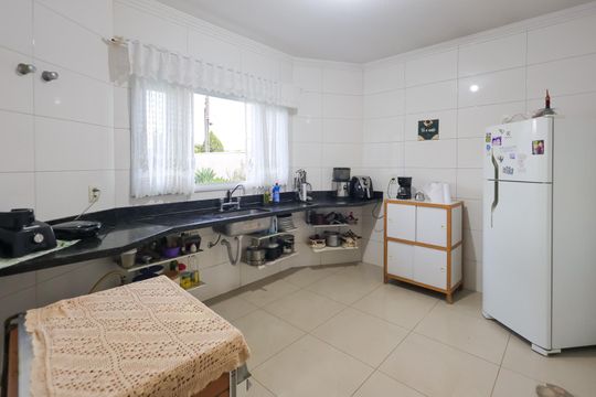 Cozinha de casa de condomínio para alugar com 3 quartos, 1000m² em Terras de Itaici, Indaiatuba