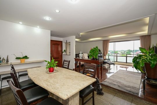 Sala de apartamento à venda com 4 quartos, 170m² em Vila Morse, São Paulo